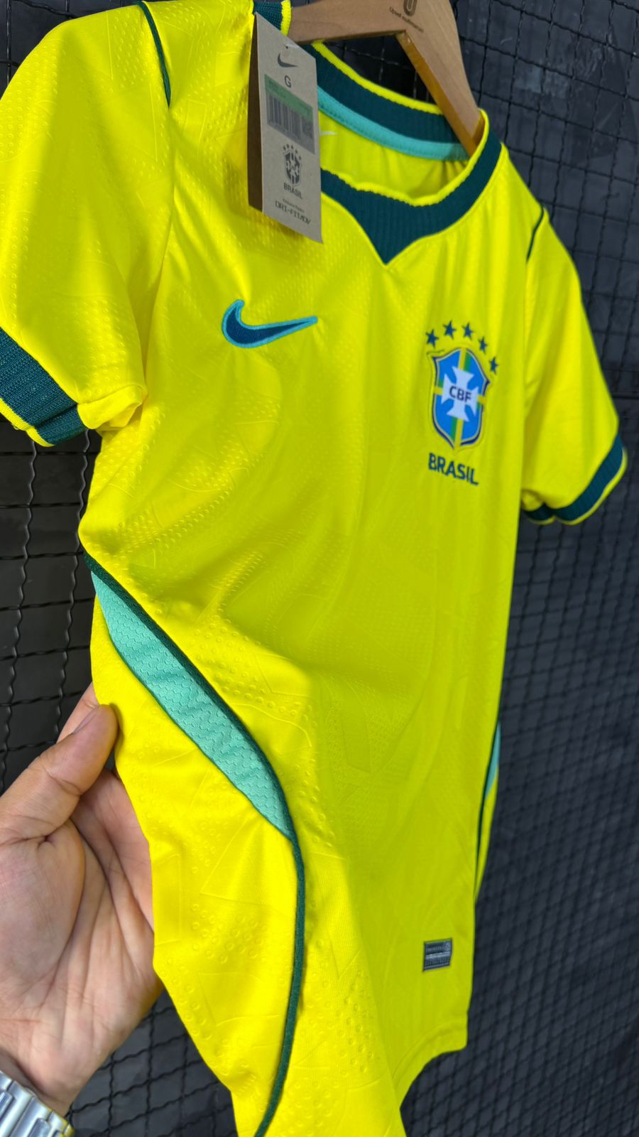 Camiseta Nacional Premium Masculina Amarela Brasil GG